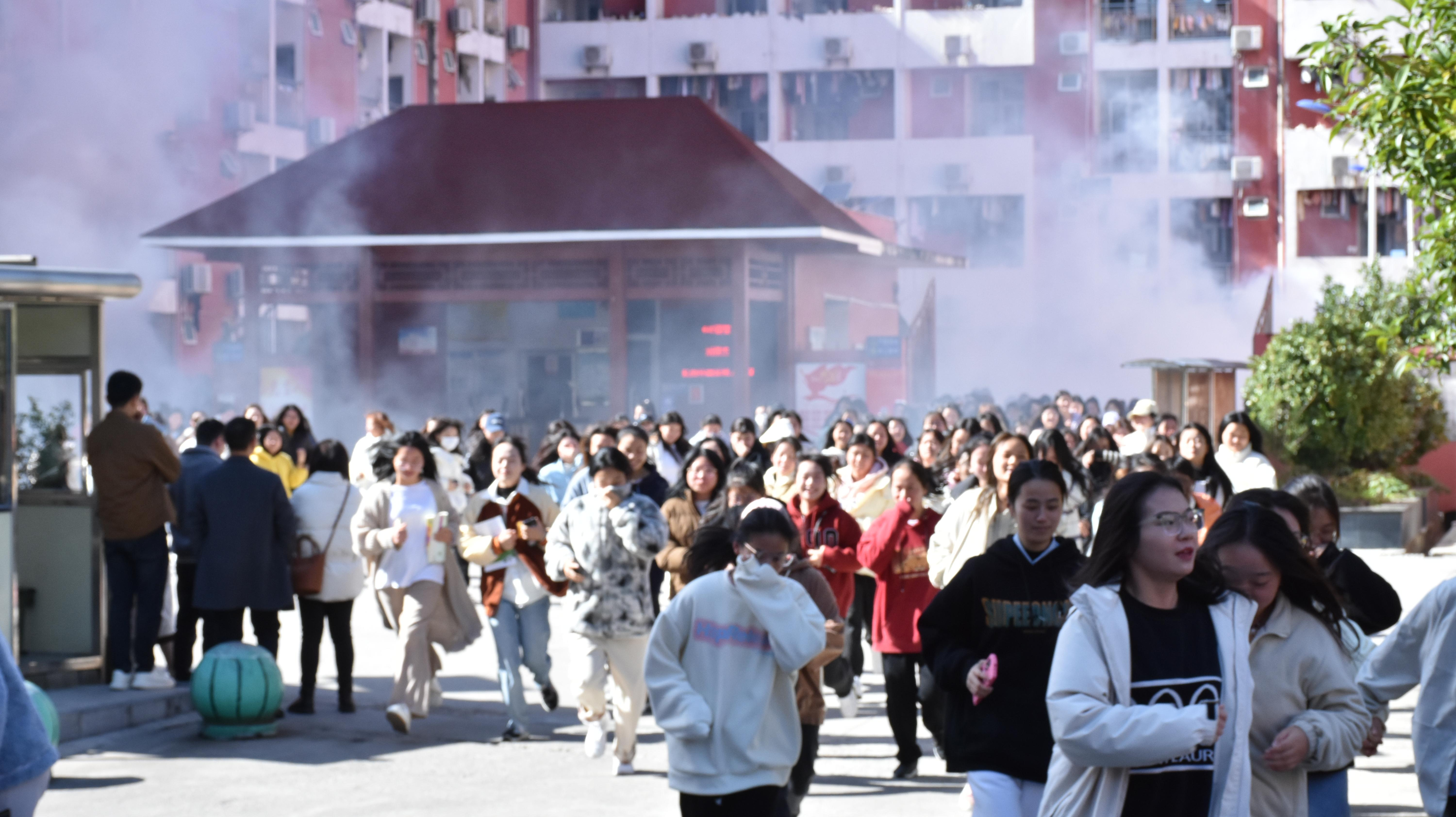 消防疏散演练.png